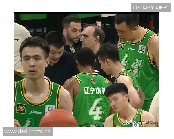 辽宁男篮外援因伤下场,球队需寻求替补方案 辽宁男篮外援因伤下场,球队需寻求替补方案