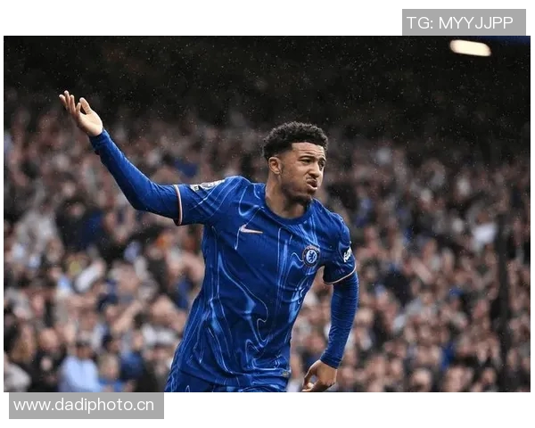 曼联新赛季引援攻略：锁定哈兰德、桑乔和凯恩三大猎物