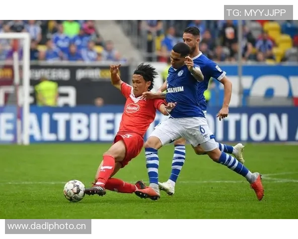 沙尔克04保级形势严峻,雪上加霜再遭失利