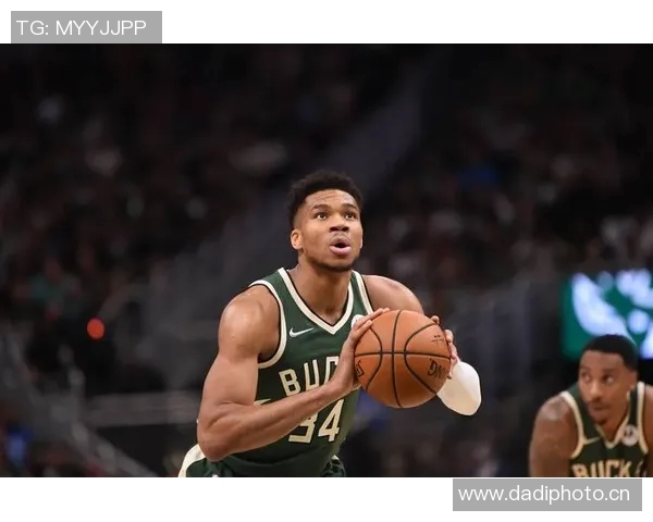 雄鹿横扫篮网，字母哥全场30+压哨绝杀