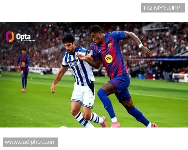 塞维利亚主帅赞扬球队表现，发誓要继续追赶巴萨皇马